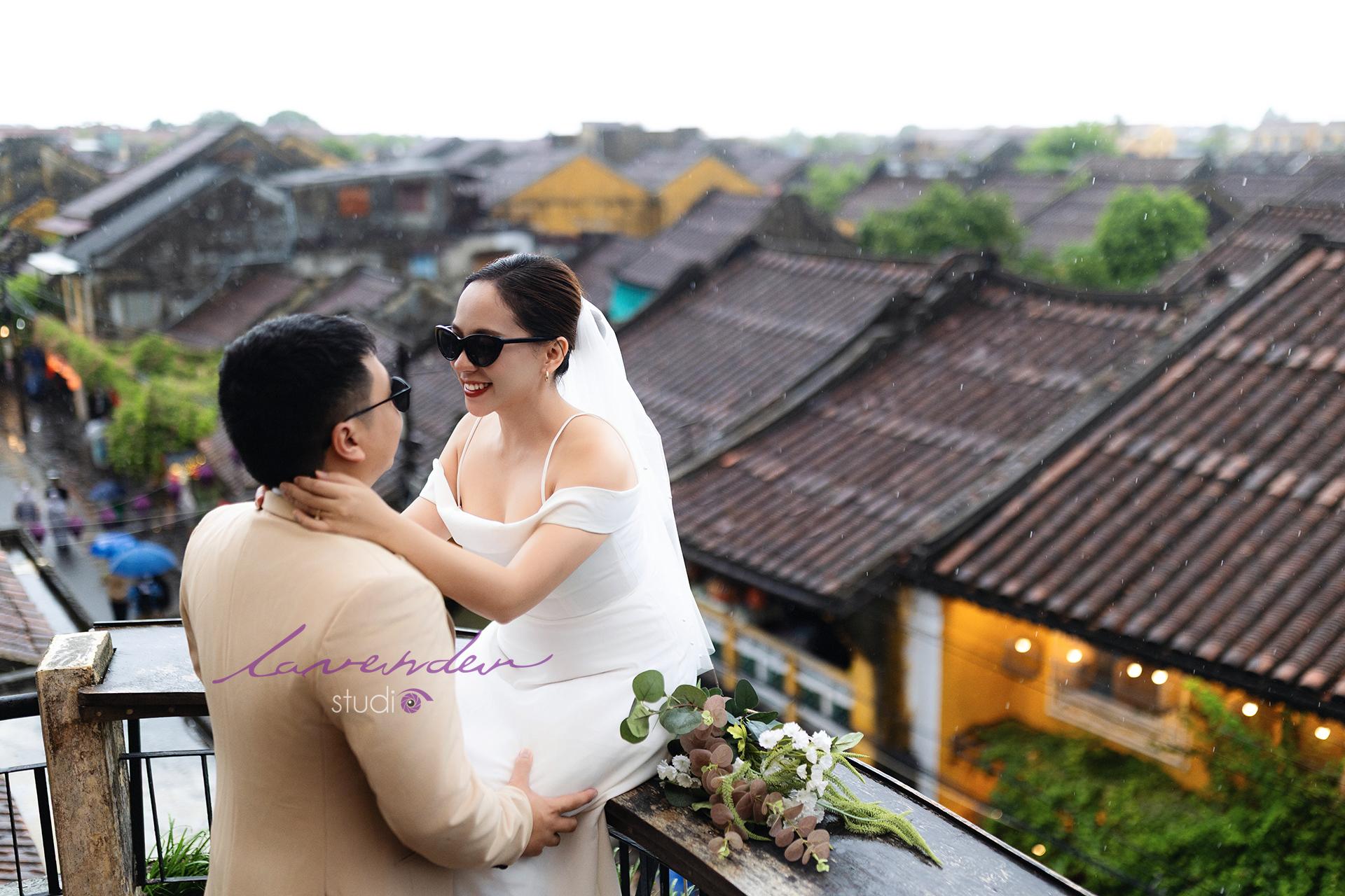 [Mới nhất năm 2025] Hướng dẫn cách tạo dáng chụp ảnh cưới đẹp, lãng mạn