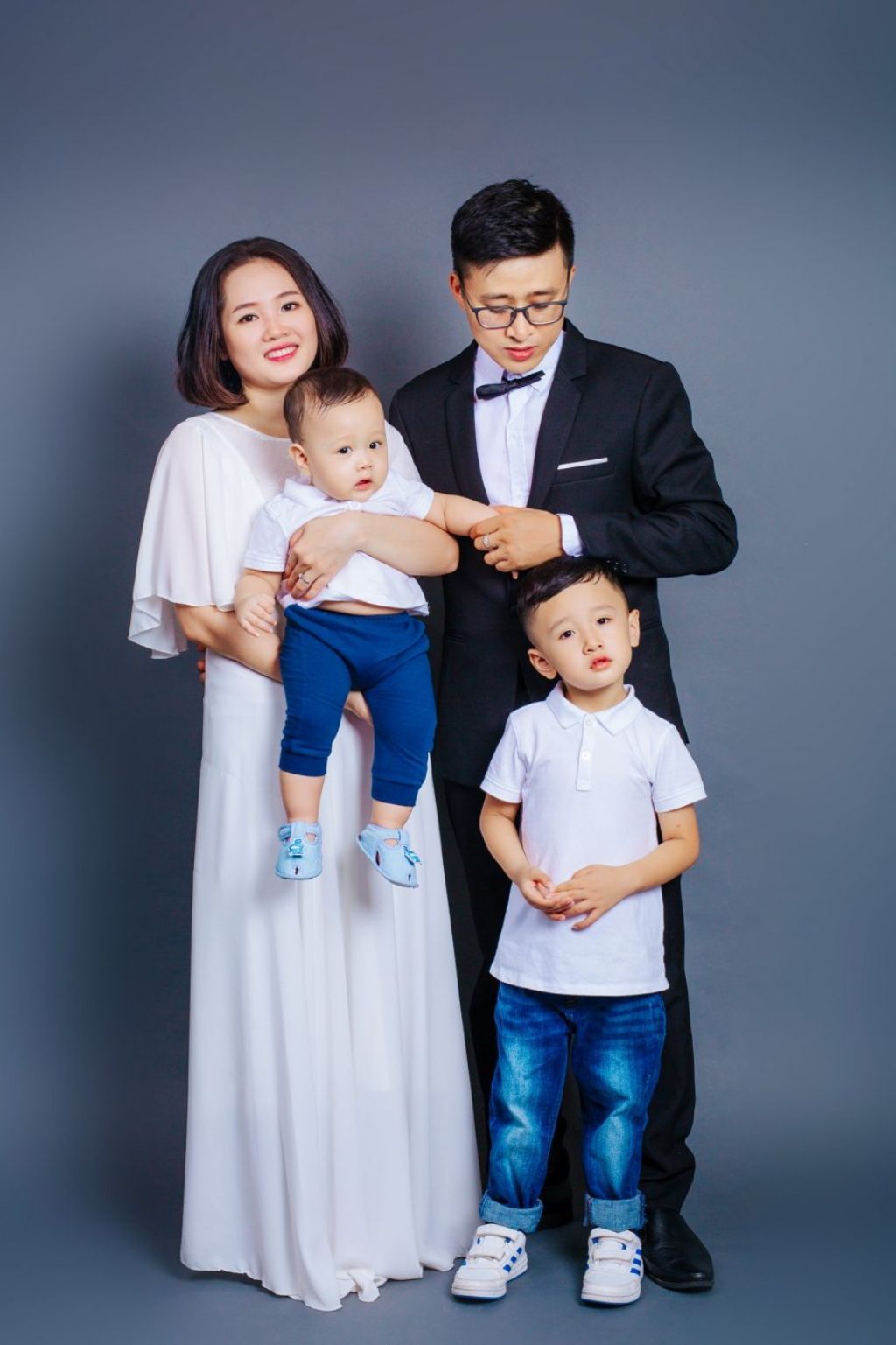 Studio Đình Thái Baby - Chuyên chụp ảnh gia đình, chụp ảnh cho bé giá rẻ ở Đà Nẵng
