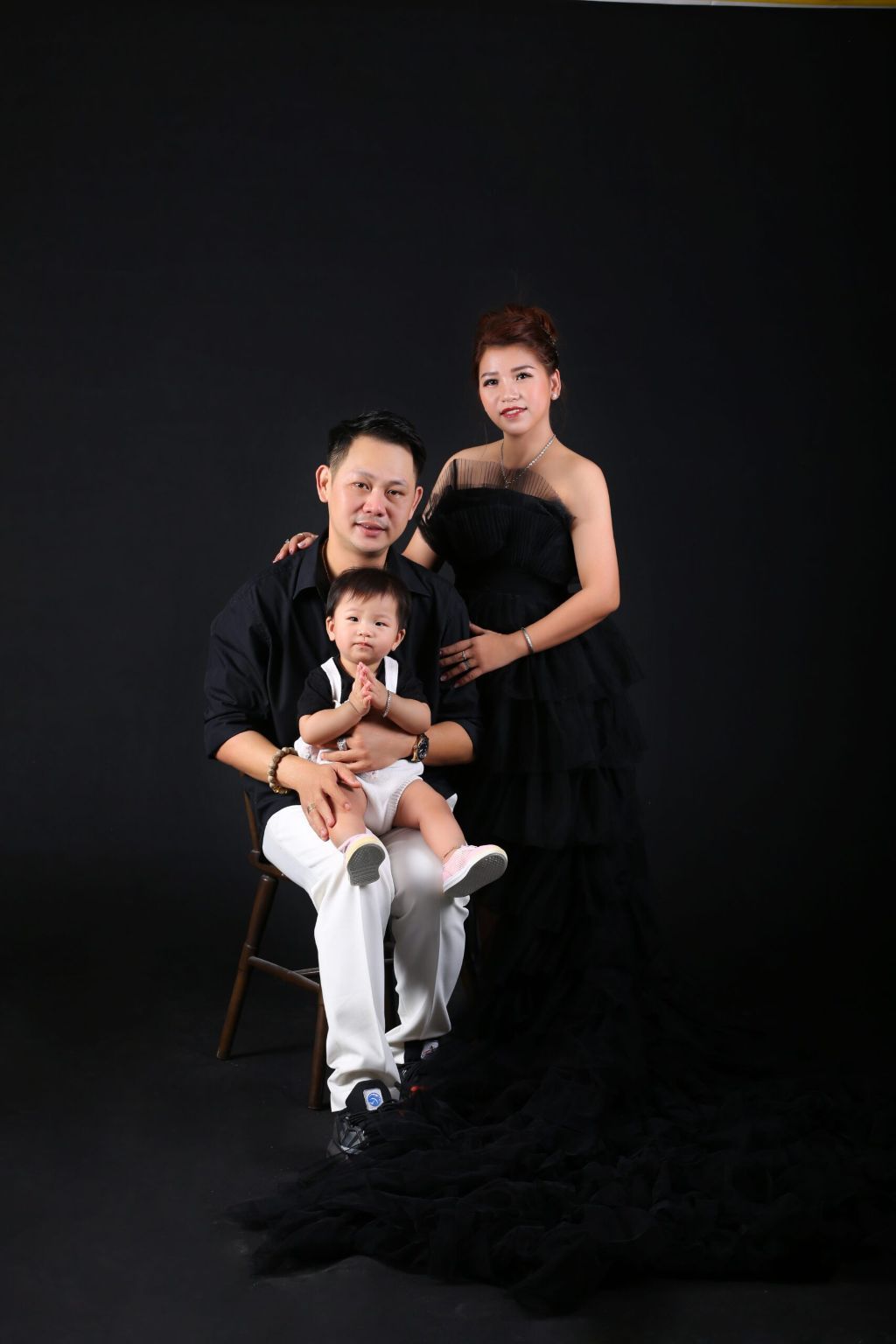 Velvet Baby Studio – Chụp ảnh gia đình nghệ thuật ở Đà Nẵng