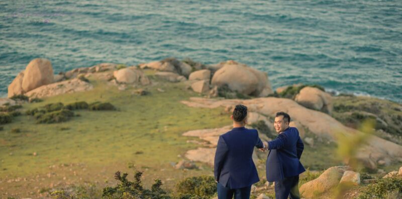 Chụp ảnh cưới ở biển Vĩnh Hy, Phan Rang