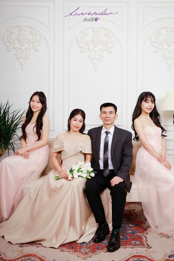 Kinh nghiệm chọn gói chụp ảnh gia đình Tết 2026 tại Hà Nội Kinh nghiệm chọn gói chụp ảnh gia đình Tết 2026 tại Hà Nội