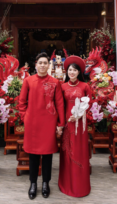 Dịch vụ chụp ảnh cưới du lịch với áo dài đẹp tự nhiên và sang trọng